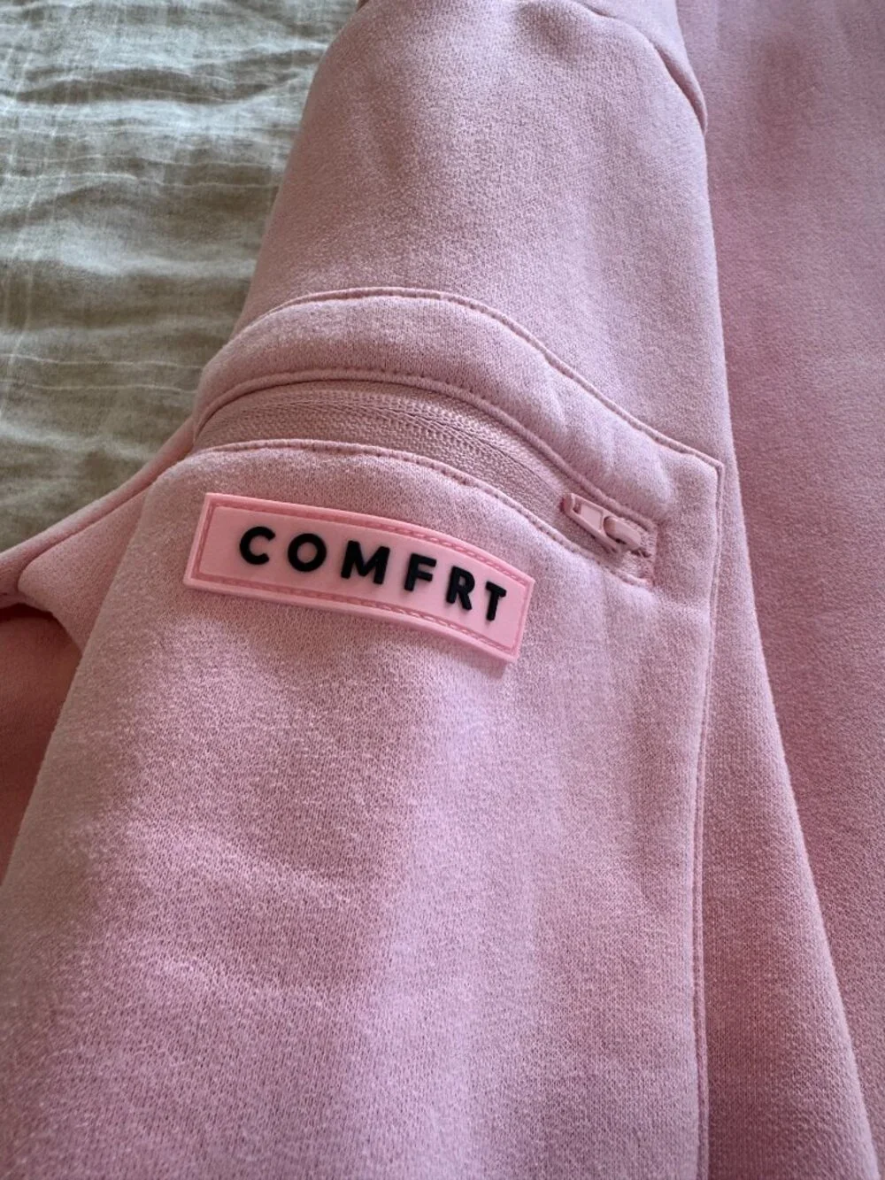 Comfrt Airplane Mode Travel Hoodie Pink - Picture 8 of 16